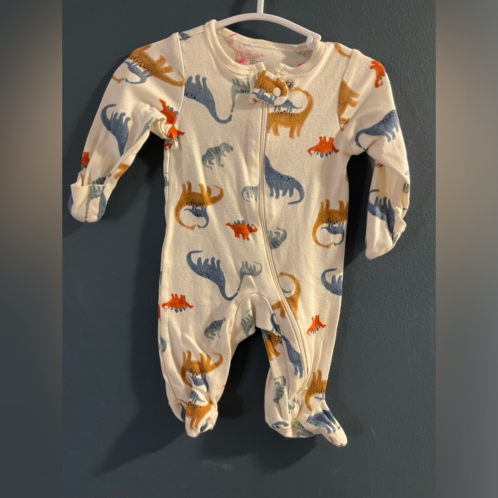 Dinosaur footie sleeper | Carters baby boy size newborn # 2033